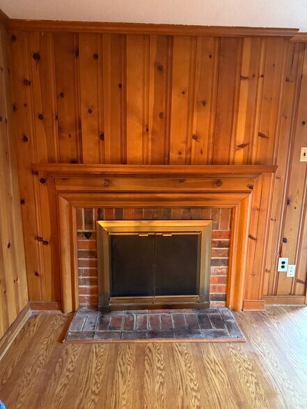 Building Photo - 1507 Westshire Ln