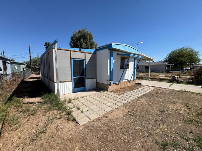 Building Photo - 1 BR Cozy Mobile near River,