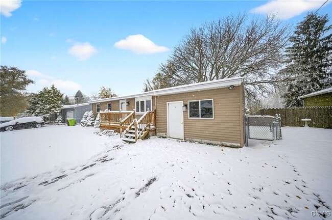 Building Photo - 310 Midwood Dr