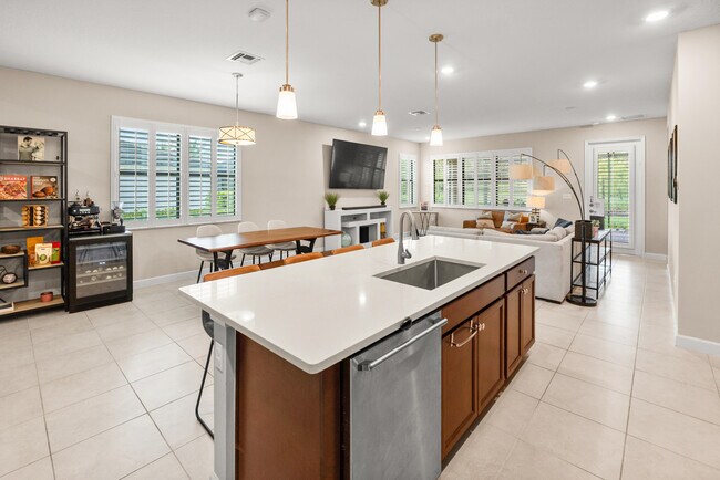 Building Photo - 3263 Dunning Dr