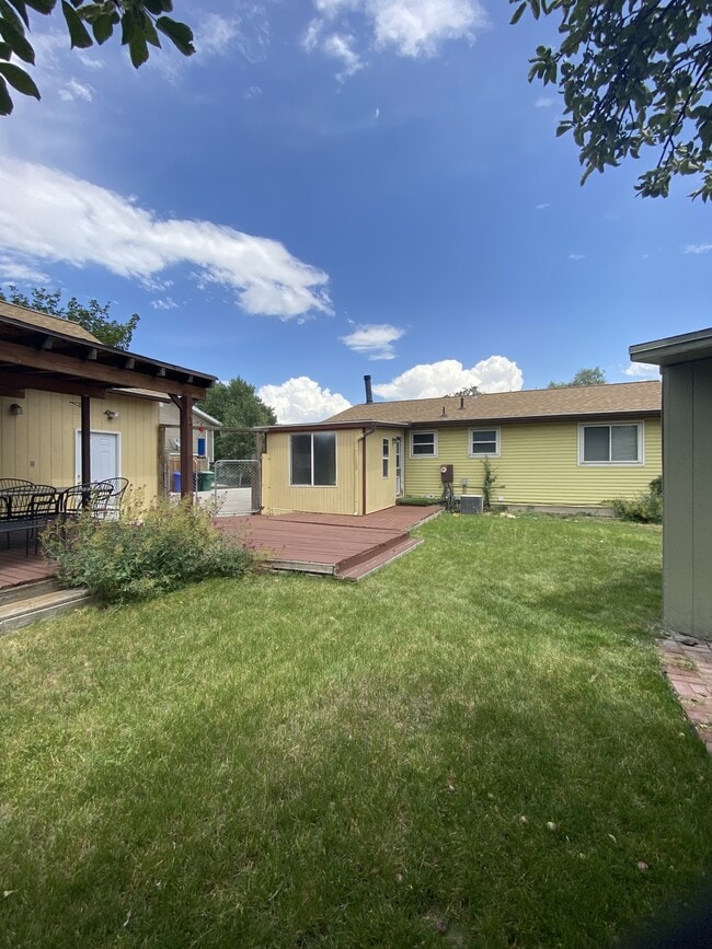 Building Photo - 6238 Dewdrops Dr