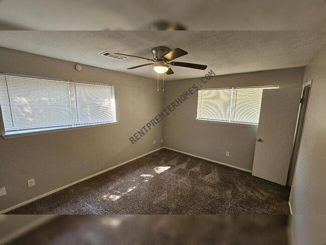 Building Photo - 5118 Mauritz Dr