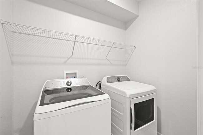 Building Photo - 2966 Voyager Ave