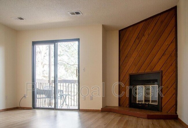 Building Photo - 2902 Shadow Creek Dr