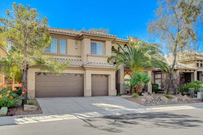 Building Photo - Luxury 5-Bedroom Guard-Gated Home with Pool, Spa & 3 En-Suite Bedrooms