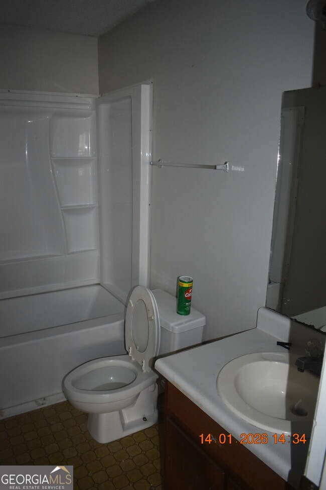 Building Photo - 4934 Log Cabin Dr