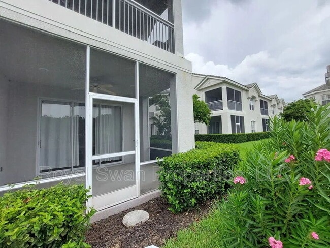 Building Photo - 611 Grasslands Village Cir