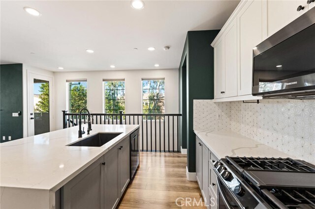 Building Photo - 147 Jaripol Cir