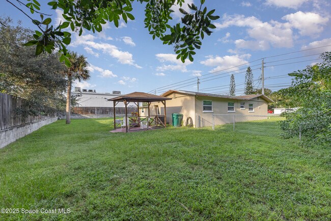 Building Photo - 2410 Dairy Rd