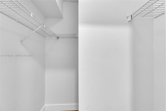 Building Photo - 101 SW 117th Ave