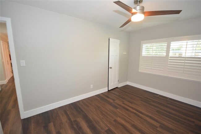 Building Photo - 3006 Vine St