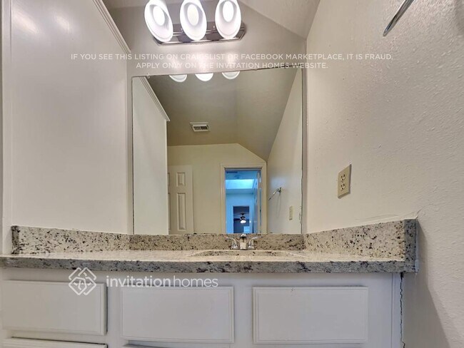 Building Photo - 4018 Wildwood Valley Ct