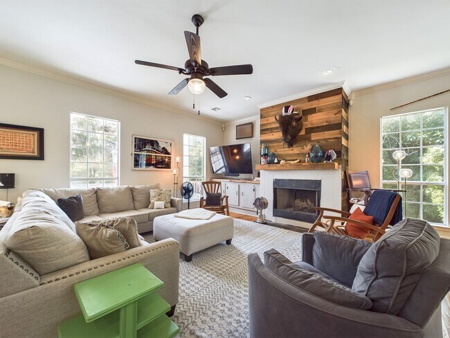 Building Photo - Private Furnished Riverfront Estate with Dock & Guest Apartment