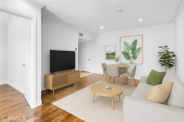 Primary Photo - 355 S Madison Ave