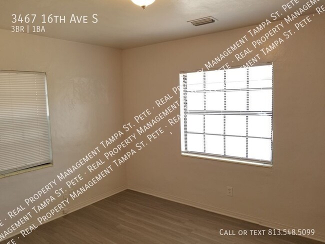 Building Photo - ***AVAILABLE FOR IMMEDIATE MOVE IN***