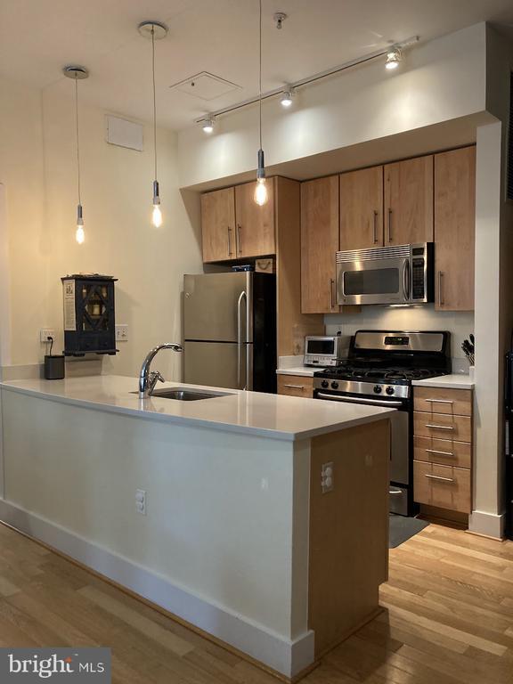 Building Photo - 1435 Chapin St NW