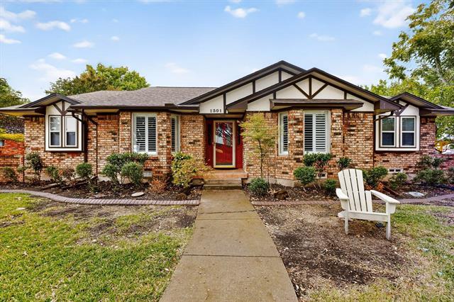 Building Photo - 1301 Warwick St