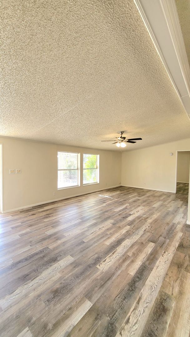 Building Photo - CONESTOGA COUNTRY ESTATES - Conestoga Parkway