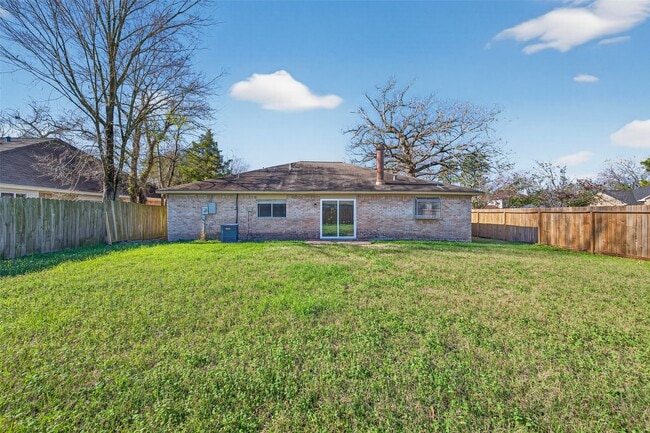 Building Photo - 22718 Pebworth Pl