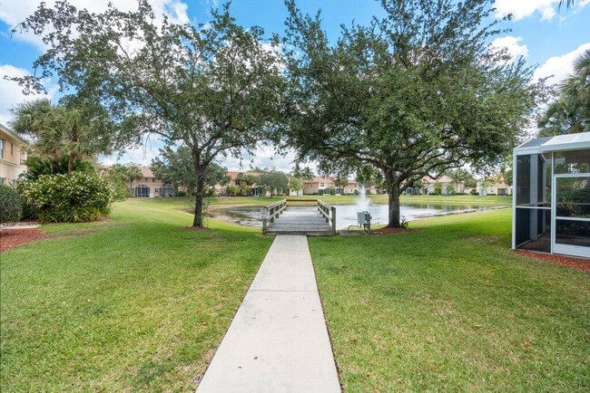 Building Photo - 453 Rainbow Springs Terrace