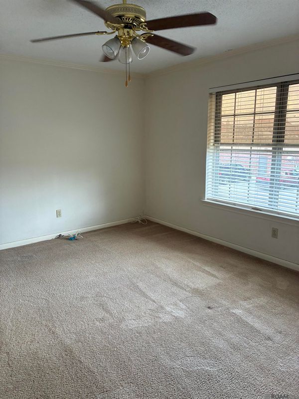 Building Photo - 1701 Lobdell Ave