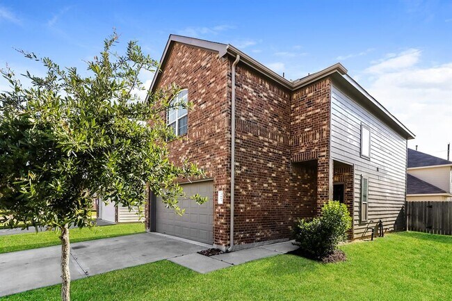 Building Photo - 5607 Cobark Creek Trl