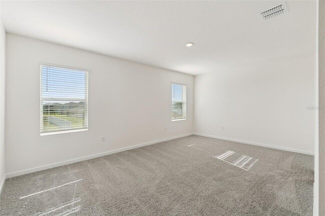 Building Photo - 2113 Walnut Crk Dr