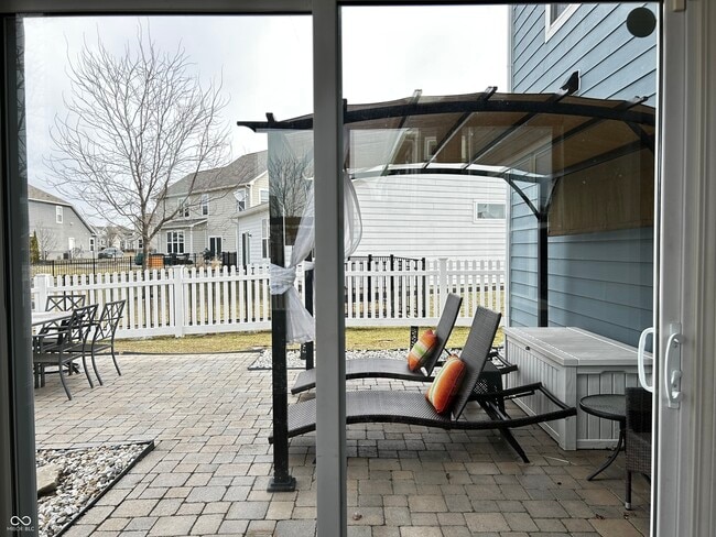 Building Photo - 12588 Hideout Dr