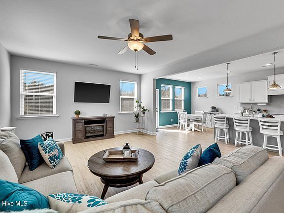 Building Photo - Build Equity While Leasing - Lease and Own...
