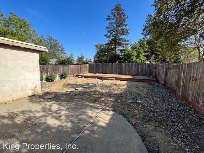 Building Photo - 2 br, 1 bath House - 1220 Halifax Avenue