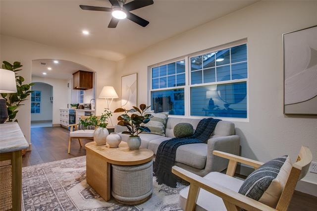 Building Photo - 1122 Wilbur St