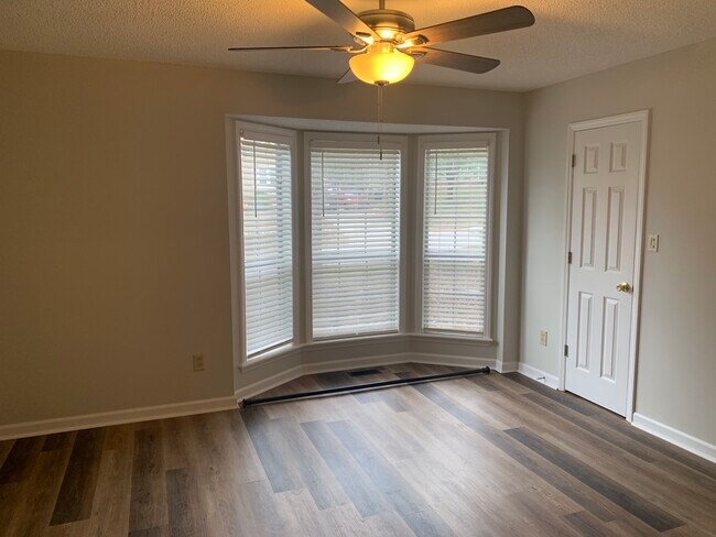 Building Photo - 2213 Bufflehead Rd