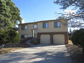 Building Photo - 7615 Rickshaw Dr