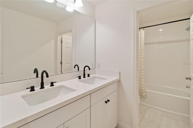 Building Photo - 1161 Grand Hammock Ct