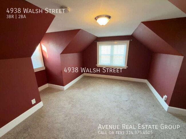 Building Photo - 4938 Walsh St