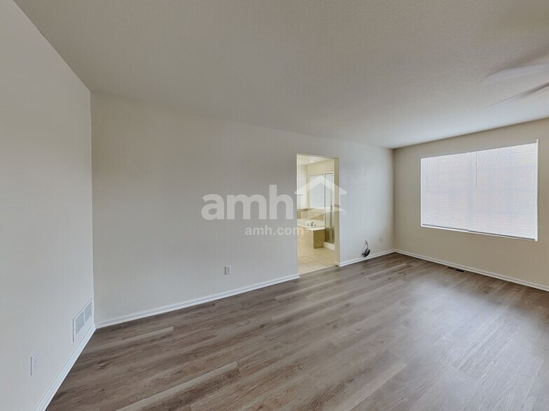 Building Photo - 16447 E 97th Pl