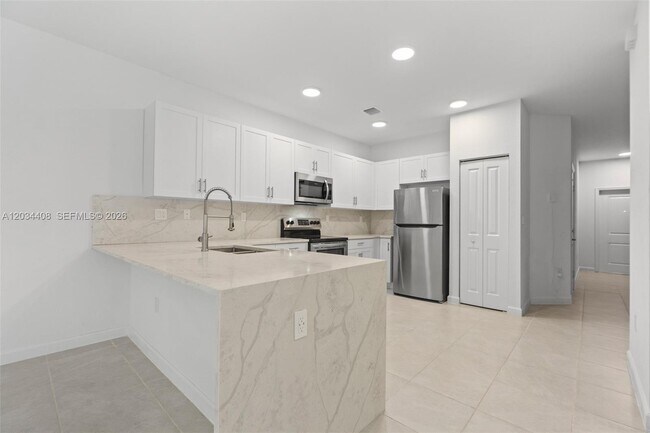 Building Photo - 13386 SW 287th St