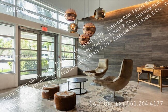 Building Photo - 1025 92nd St