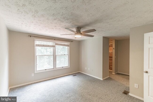 Building Photo - 1518 Poplar Grove Dr