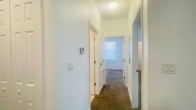 Building Photo - 1595 Cumin Dr
