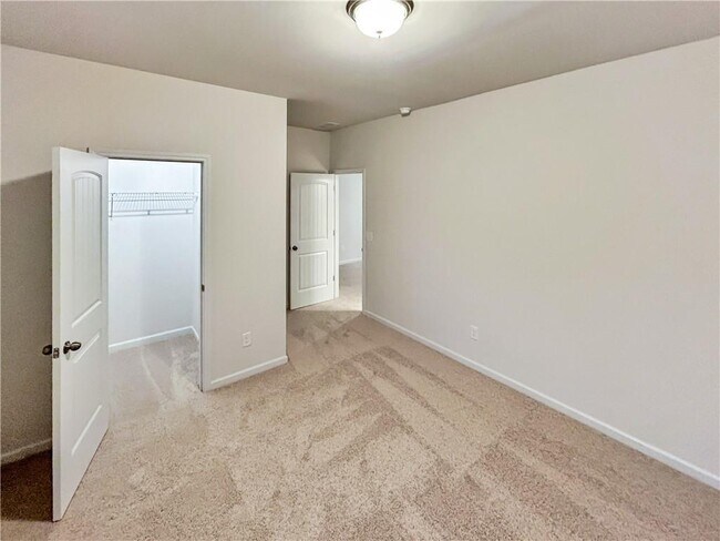 Building Photo - 203 Edna Trl