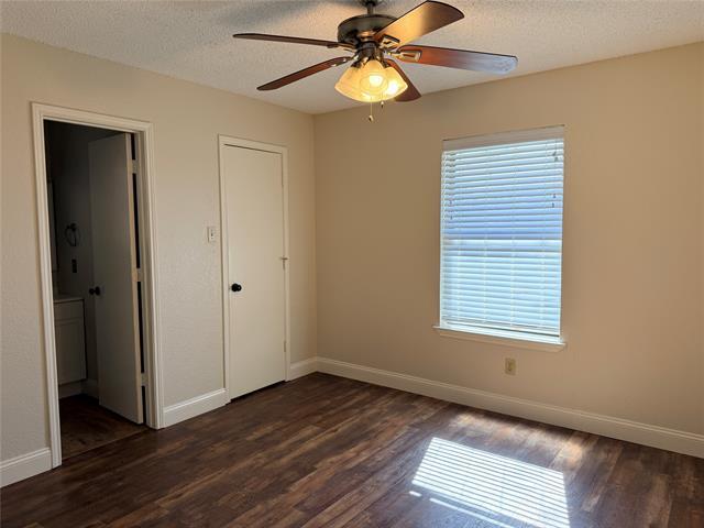 Building Photo - 1606 Brook Glen Dr