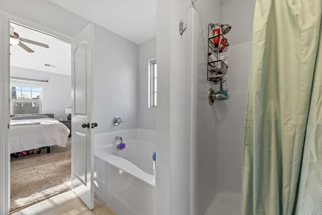 Building Photo - 3 Bedroom + Bonus Room Home with Main Floor Primary Suite & Community Pool Access