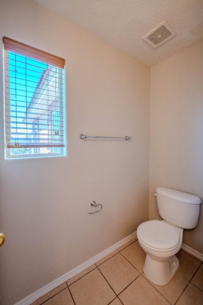 Building Photo - 10532 Coyote Canyon Pl NW