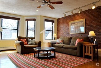 Building Photo - Best 2 Bed in Brighton! HUGE Apartment w/ ...