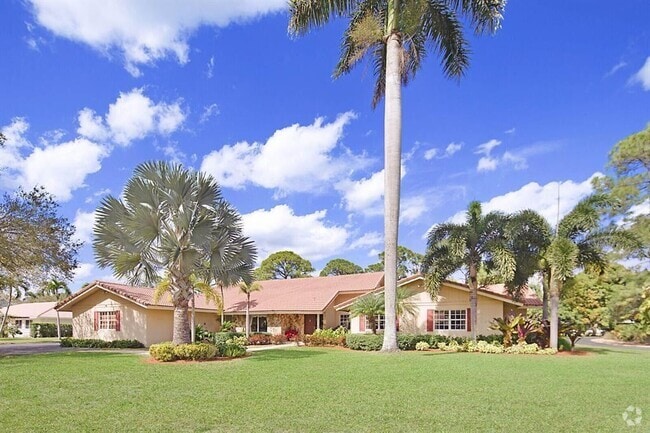 Building Photo - 11106 Whispering Pines Ln