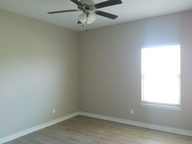 Building Photo - 1117 Sambar Ln