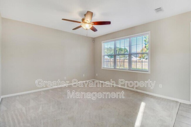 Building Photo - 601 Bristol Way