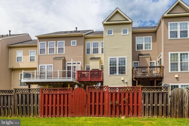 Building Photo - 43149 Crosswind Terrace
