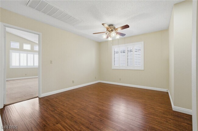 Building Photo - 8221 Tone St